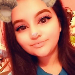 Meet your Posher, Abigail